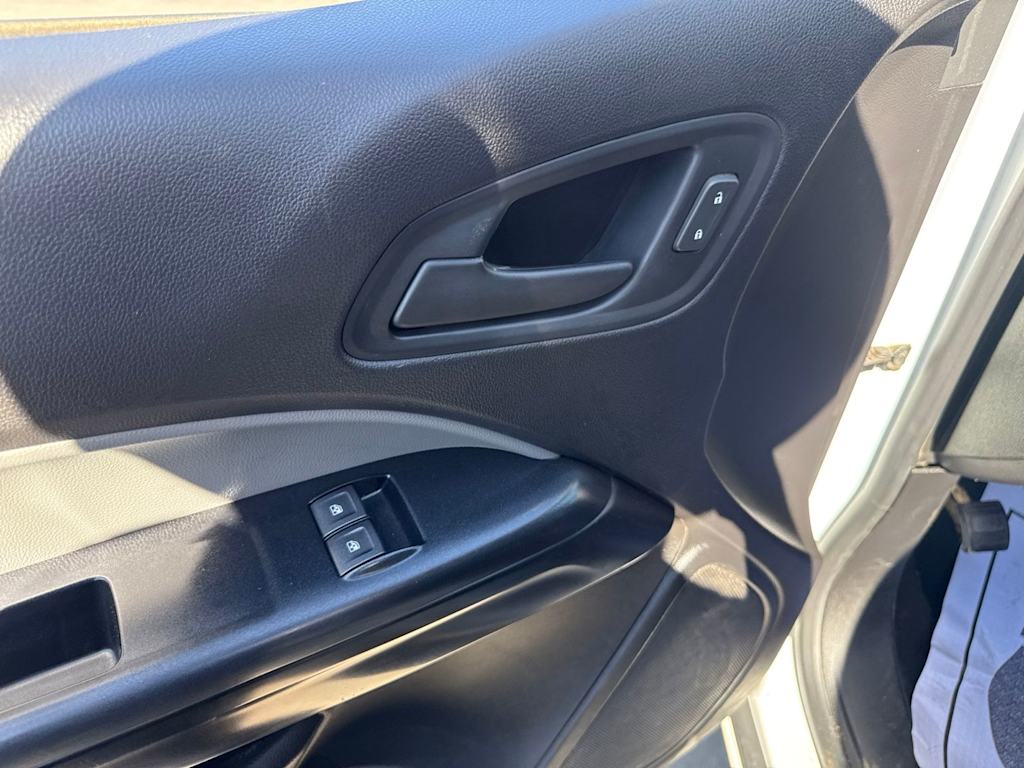 Thumbnail: 2021 Chevrolet Colorado - 18