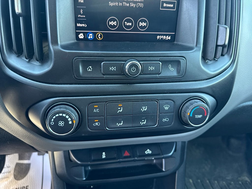 Thumbnail: 2021 Chevrolet Colorado - 17