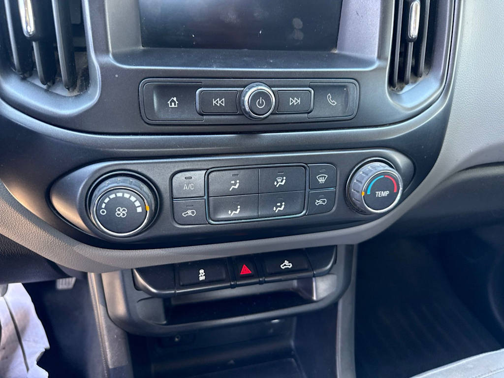 Thumbnail: 2020 Chevrolet Colorado - 27