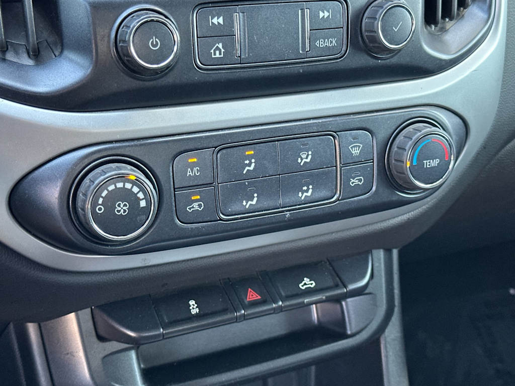 Thumbnail: 2019 Chevrolet Colorado - 25