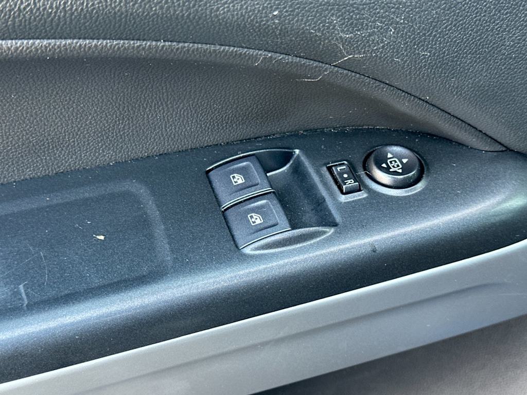 Thumbnail: 2019 Chevrolet Colorado - 22