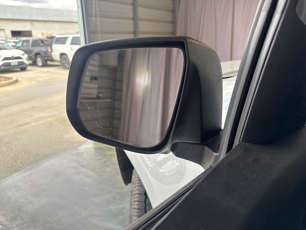 Thumbnail: 2019 Chevrolet Colorado - 24