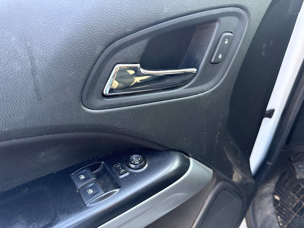 Thumbnail: 2021 Chevrolet Colorado - 18