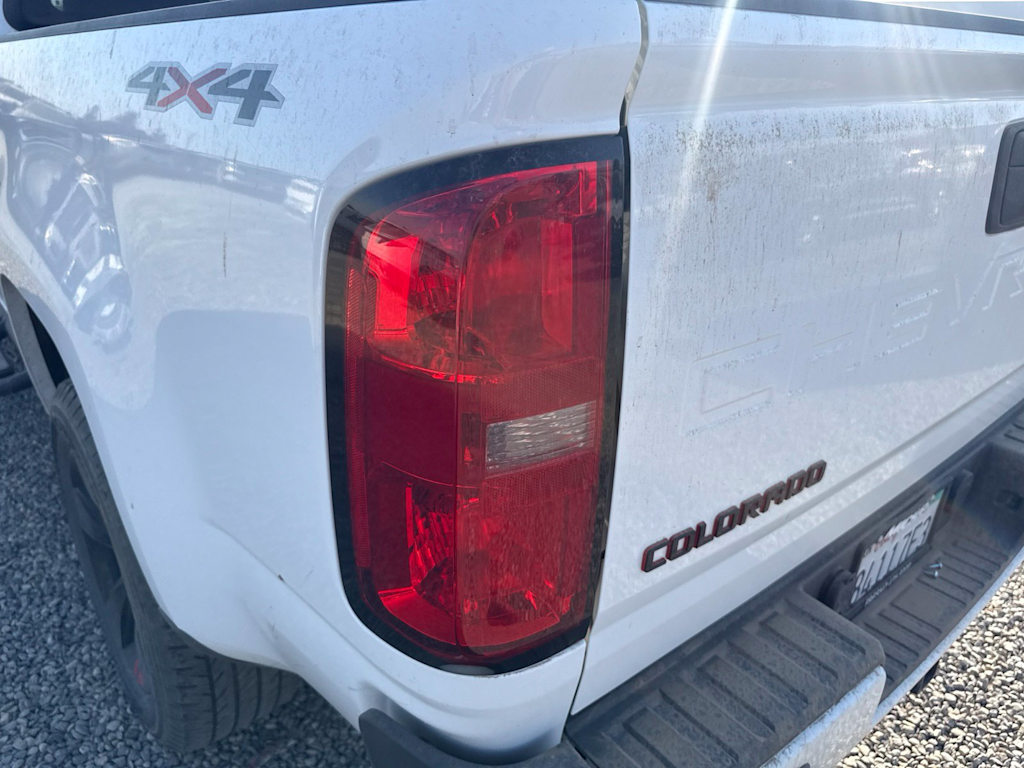 Thumbnail: 2021 Chevrolet Colorado - 14