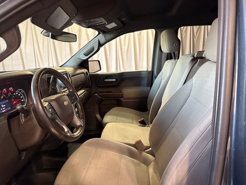 Thumbnail: 2020 Chevrolet Silverado 1500 - 9