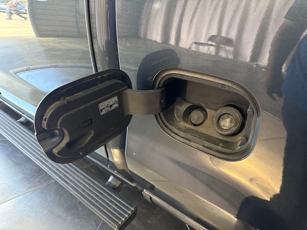 Thumbnail: 2020 Chevrolet Silverado 1500 - 17