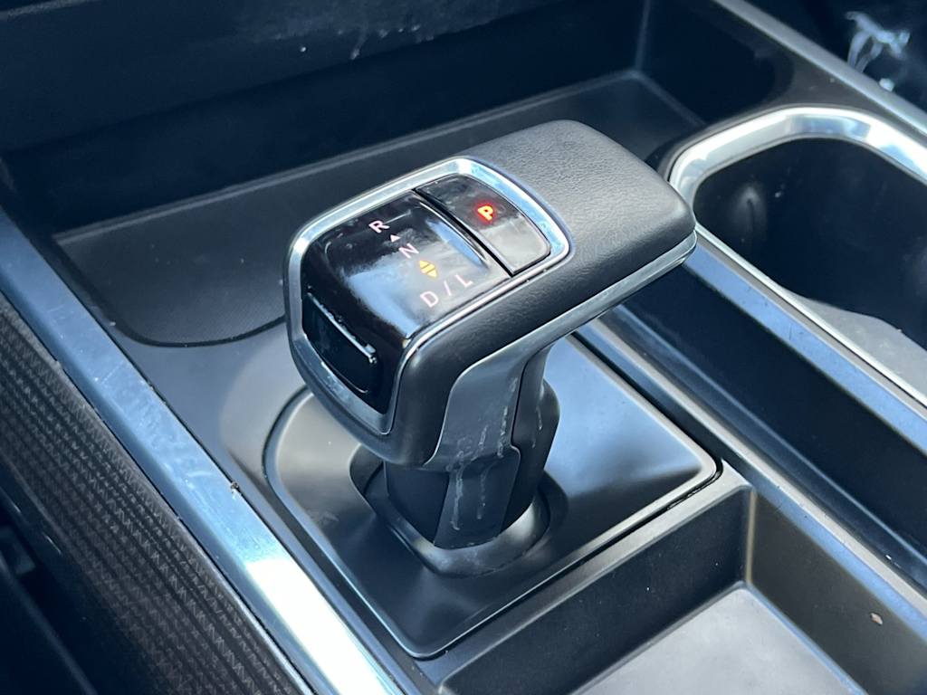 Thumbnail: 2022 Chevrolet Silverado 1500 - 16