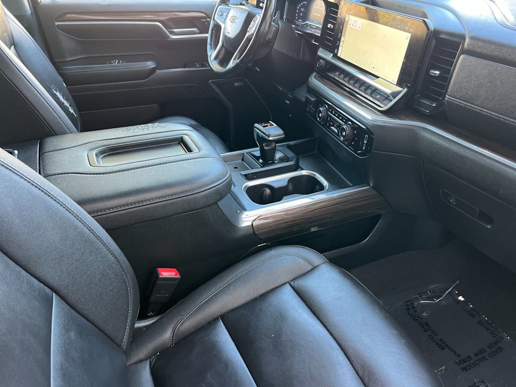 Thumbnail: 2022 Chevrolet Silverado 1500 - 11