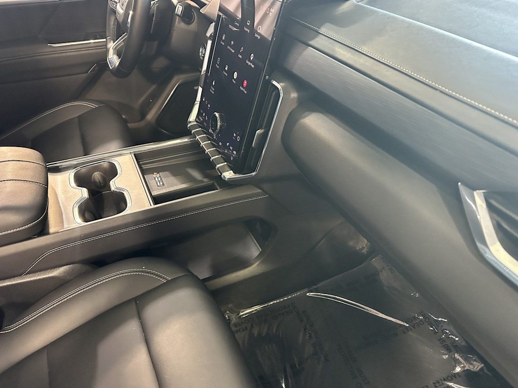 Thumbnail: 2026 GMC Acadia - 11