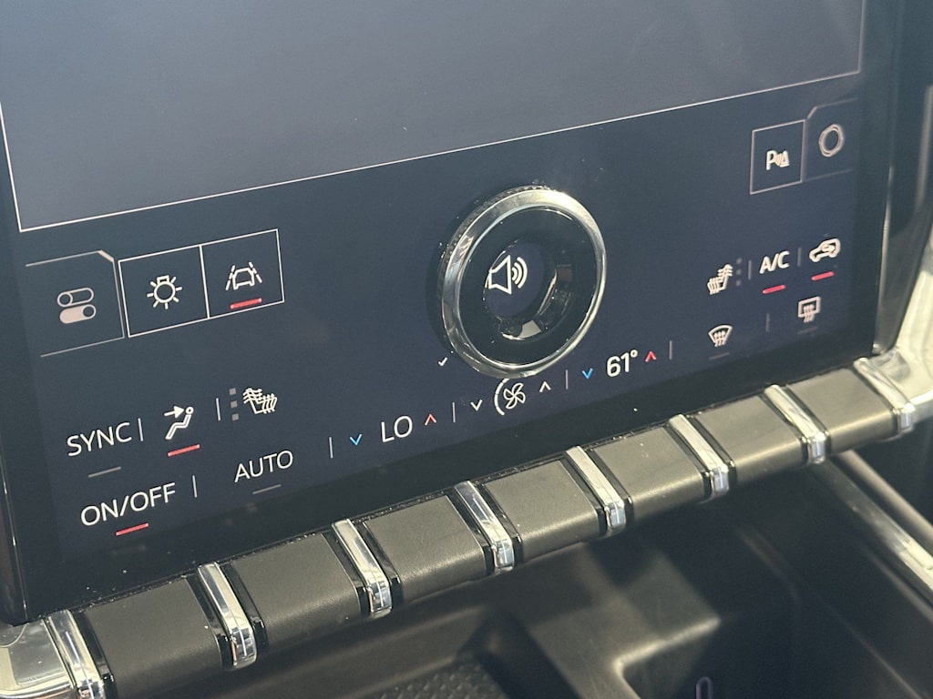 Thumbnail: 2026 GMC Acadia - 25