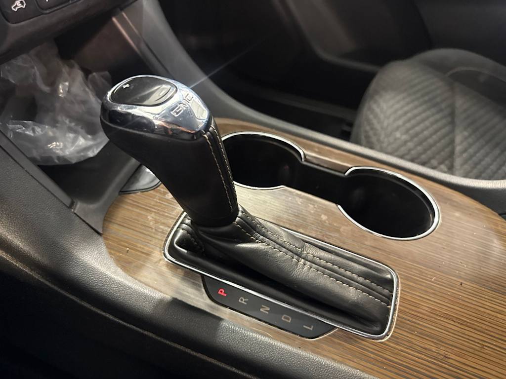 Thumbnail: 2017 GMC Acadia - 12