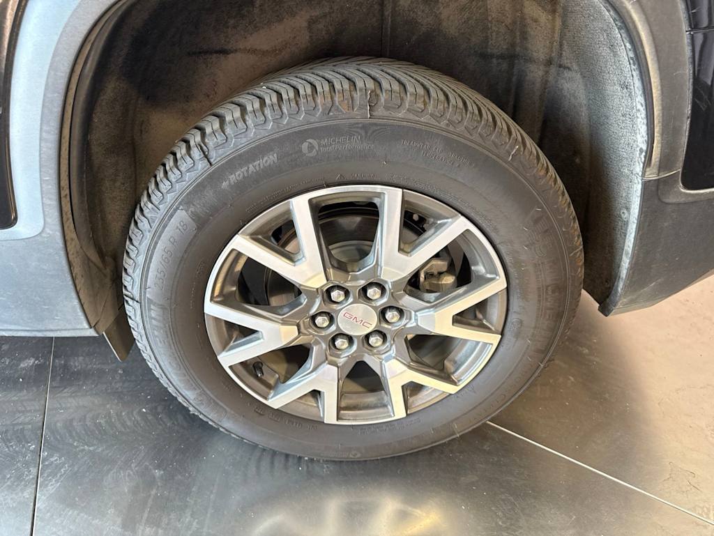 Thumbnail: 2020 GMC Acadia - 6