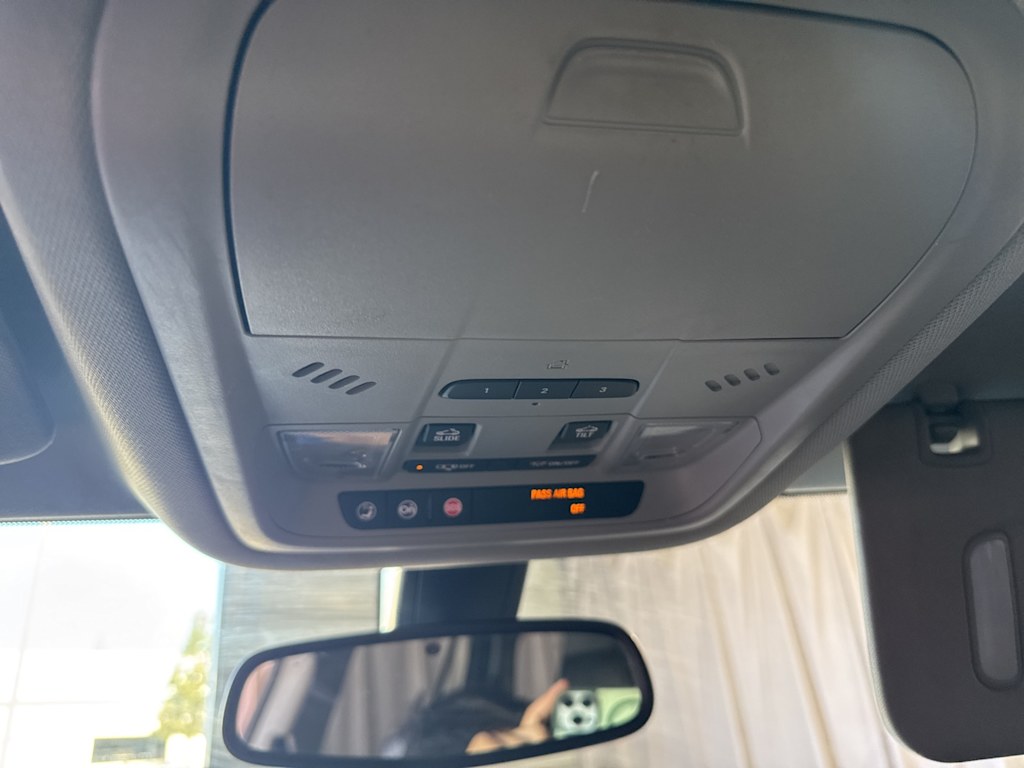 Thumbnail: 2017 GMC Acadia - 20