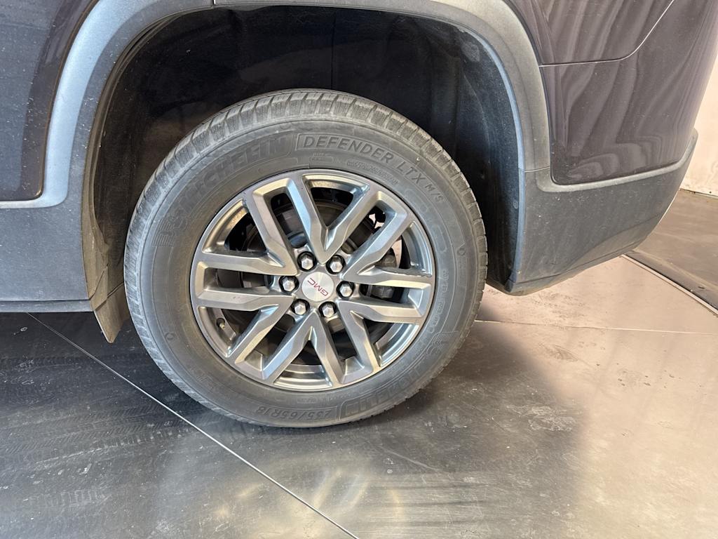 Thumbnail: 2017 GMC Acadia - 6