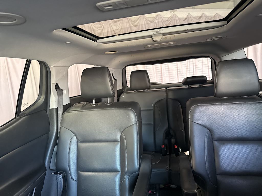 Thumbnail: 2017 GMC Acadia - 24