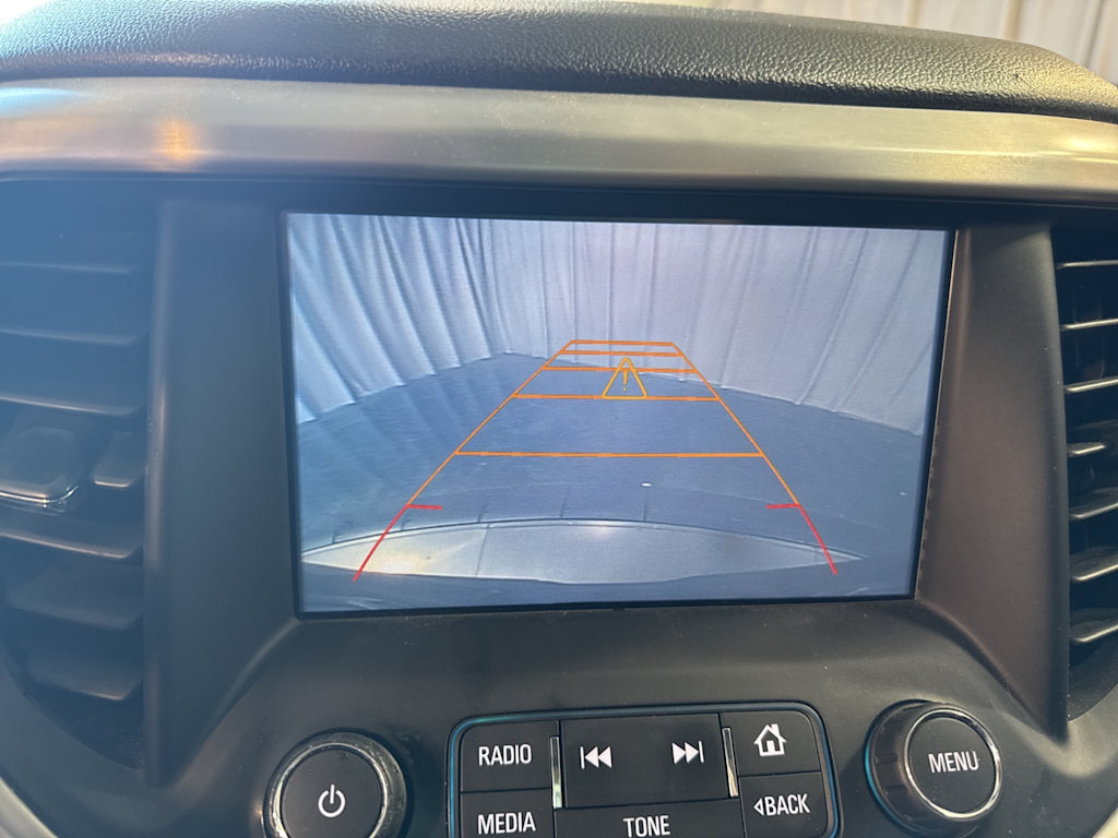 Thumbnail: 2017 GMC Acadia - 22