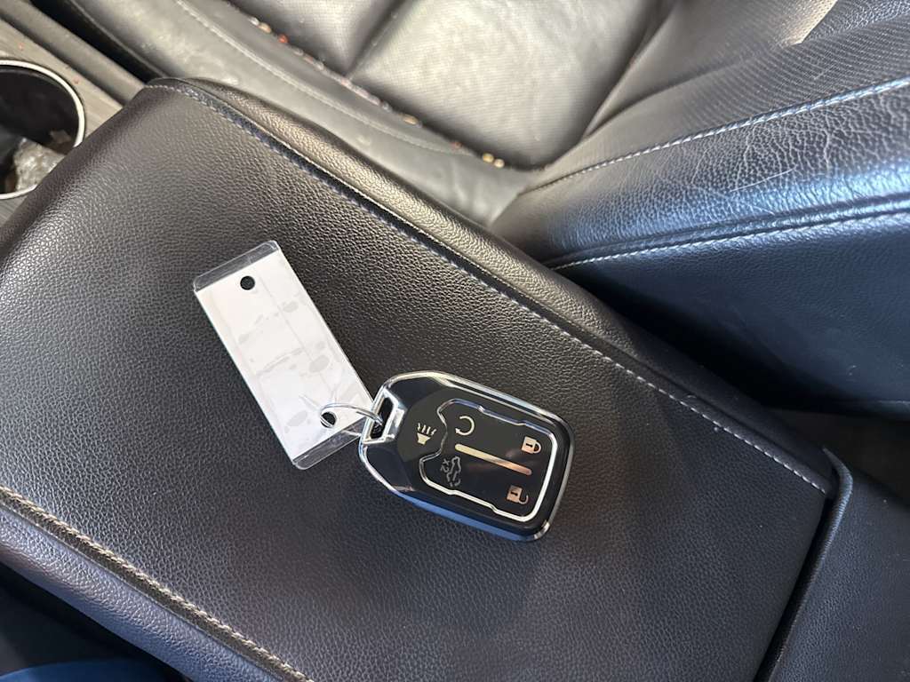 Thumbnail: 2017 GMC Acadia - 13