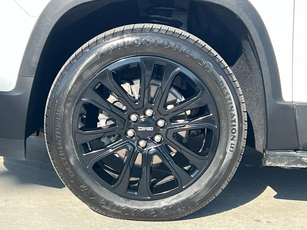 Thumbnail: 2022 GMC Acadia - 8