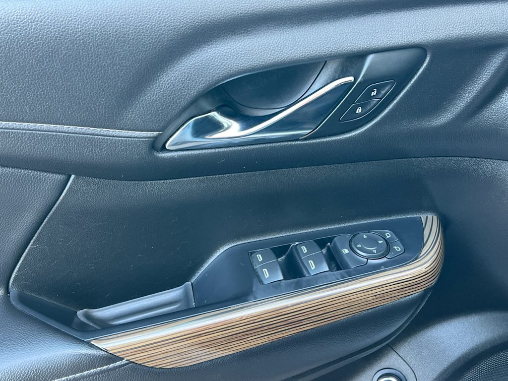 Thumbnail: 2022 GMC Acadia - 21