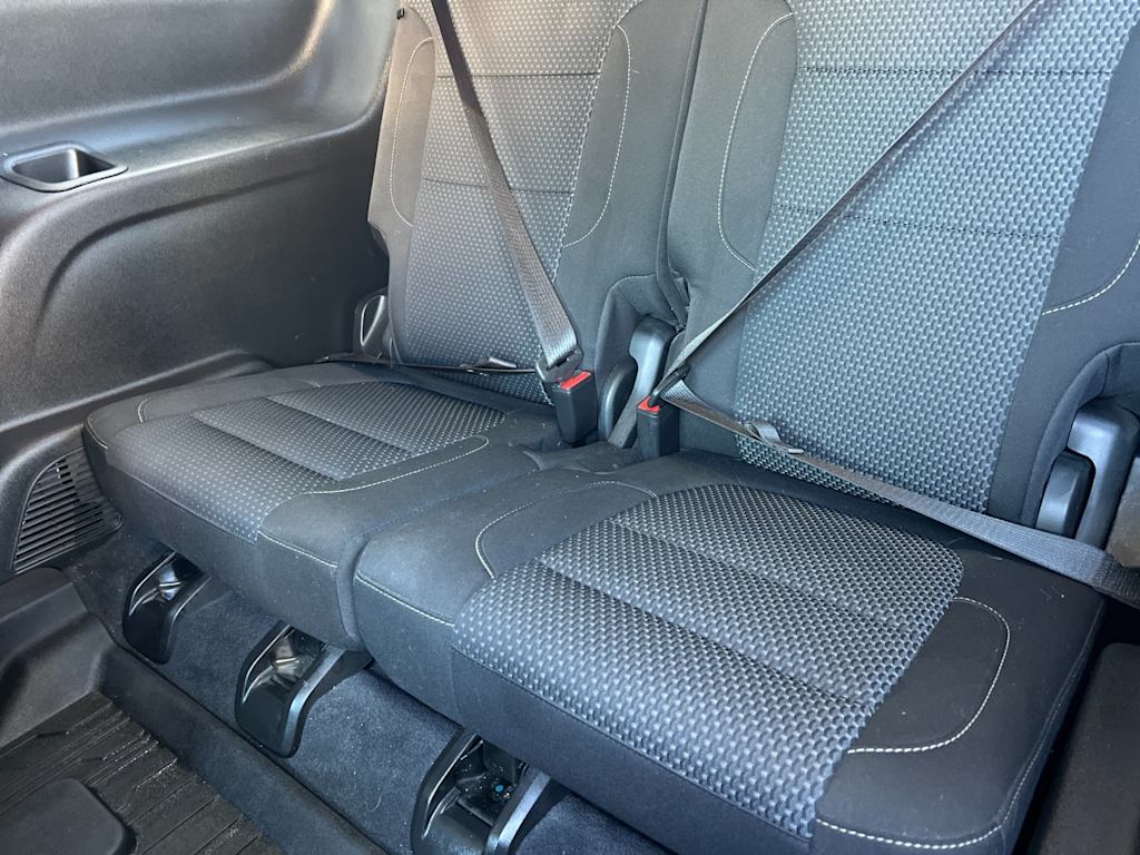 Thumbnail: 2022 GMC Acadia - 16