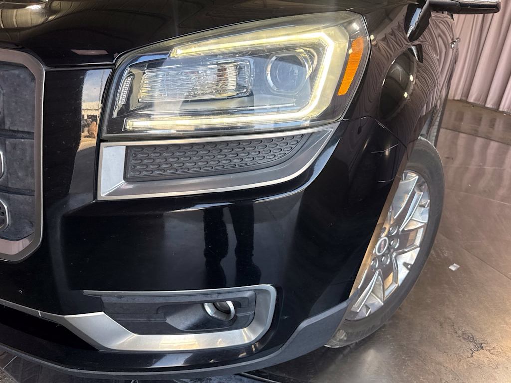 Thumbnail: 2017 GMC Acadia - 19