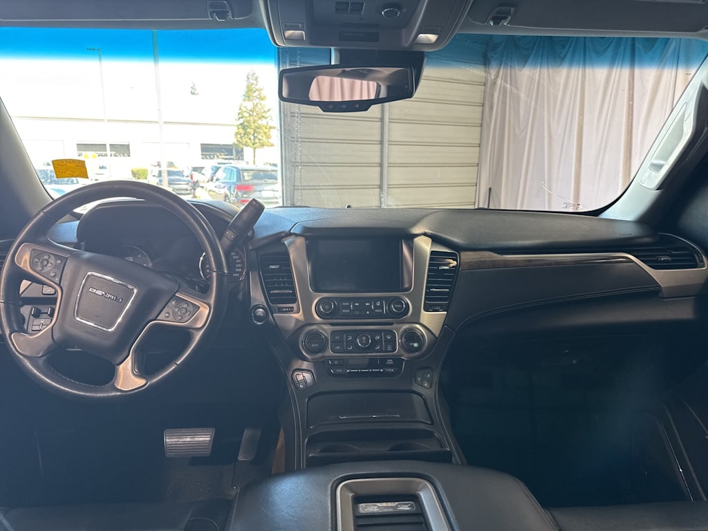 Thumbnail: 2016 GMC Yukon - 2