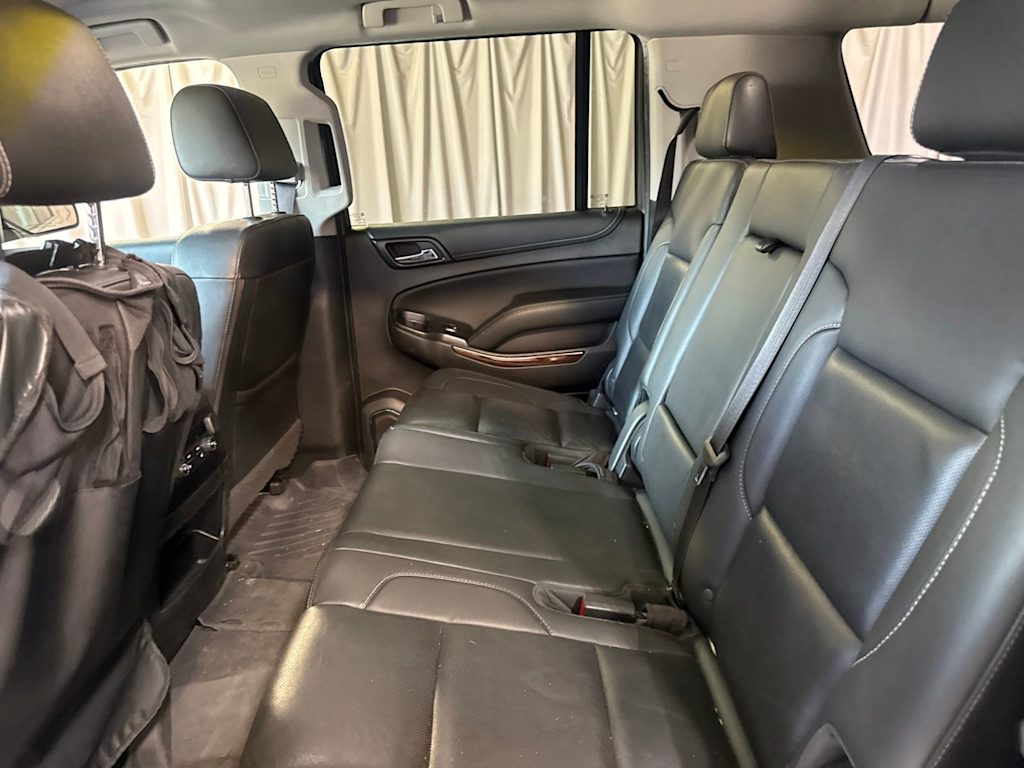 Thumbnail: 2017 GMC Yukon XL - 9