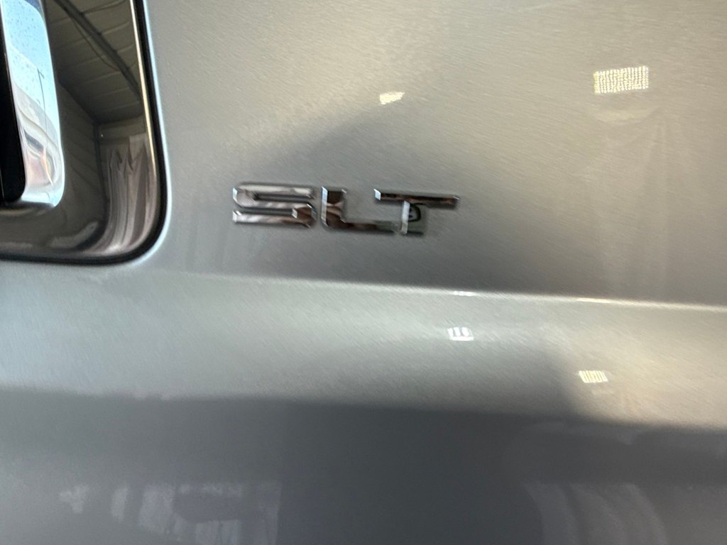 Thumbnail: 2017 GMC Yukon XL - 15
