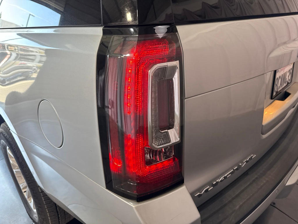 Thumbnail: 2017 GMC Yukon XL - 17
