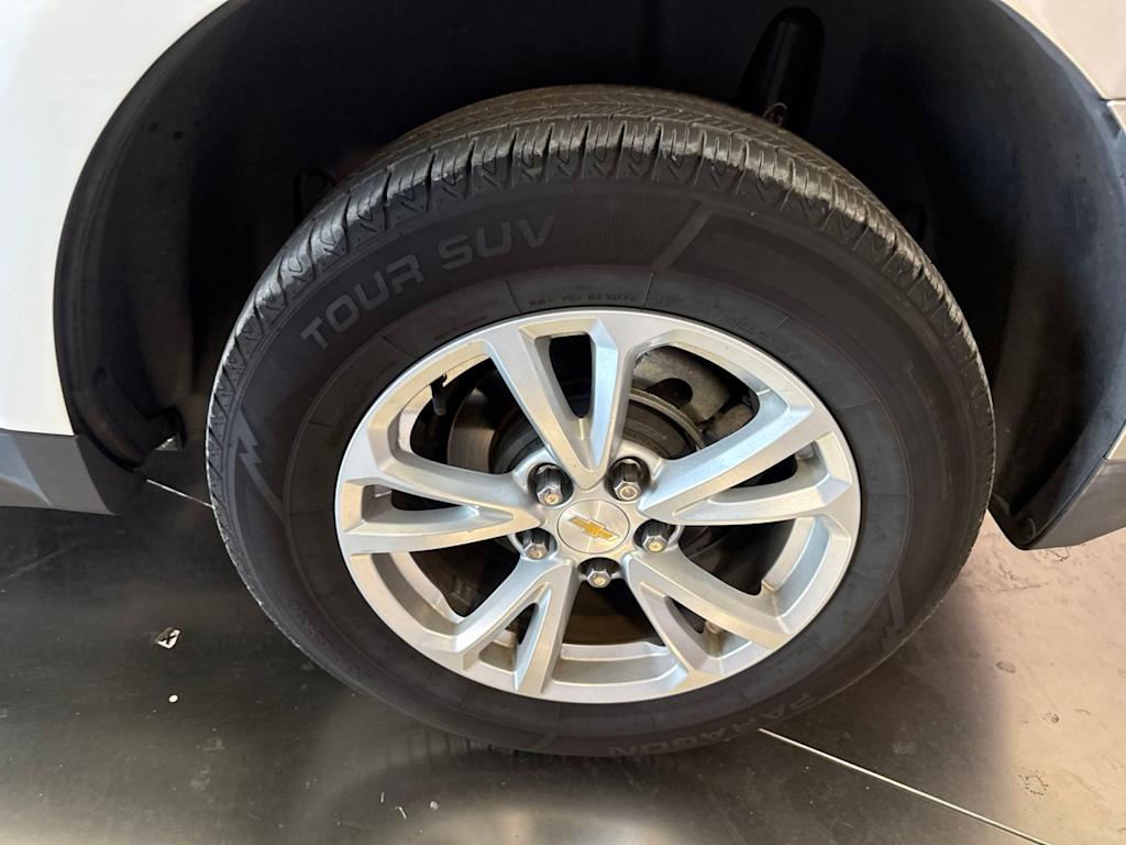 Thumbnail: 2016 Chevrolet Equinox - 5