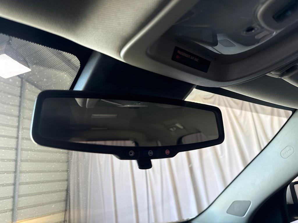 Thumbnail: 2016 Chevrolet Equinox - 25