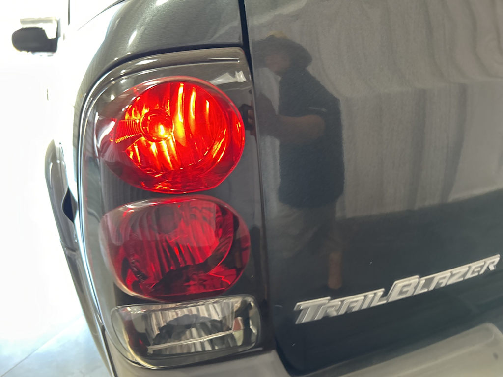 Thumbnail: 2004 Chevrolet TrailBlazer - 22