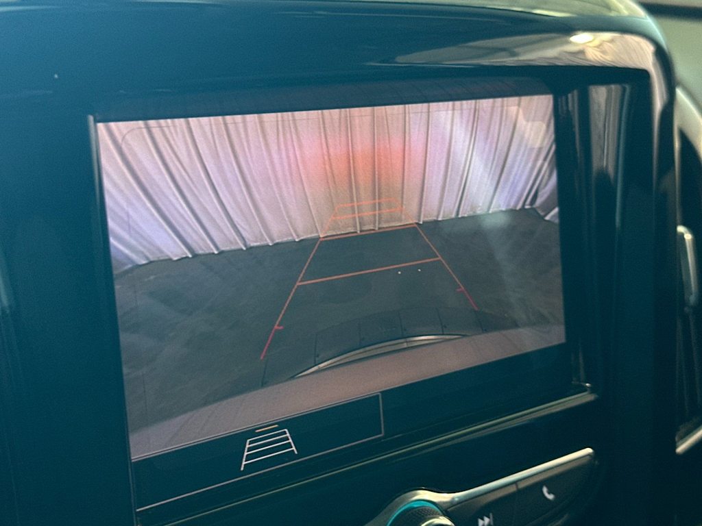 Thumbnail: 2020 Chevrolet Traverse - 25