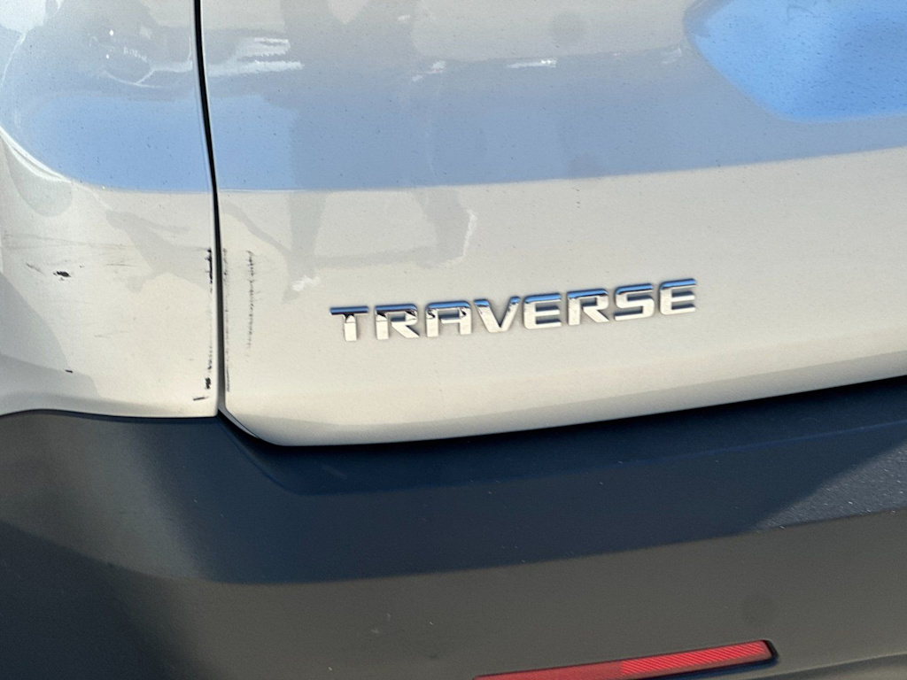 Thumbnail: 2020 Chevrolet Traverse - 7