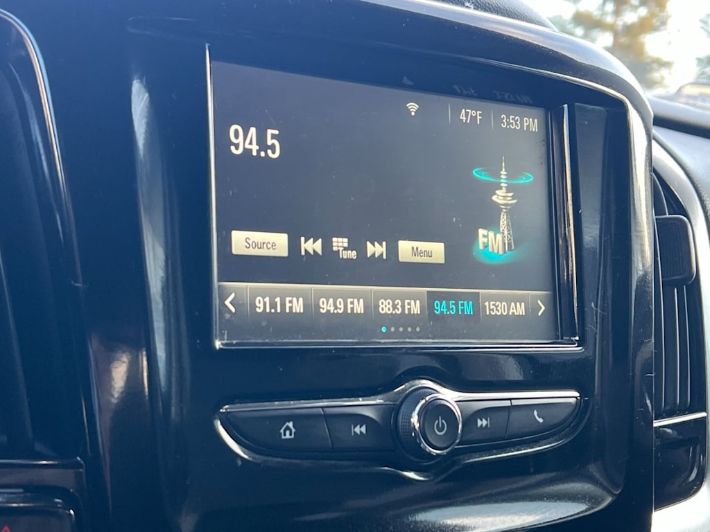 Thumbnail: 2018 Chevrolet Traverse - 13