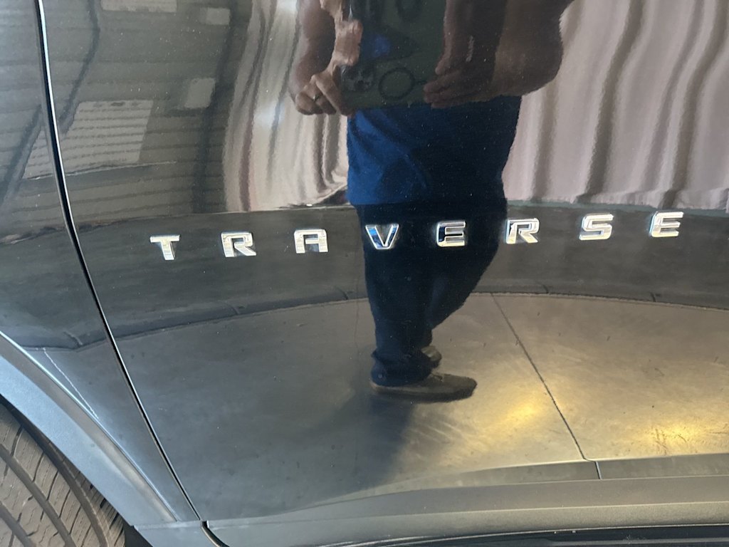 Thumbnail: 2018 Chevrolet Traverse - 6