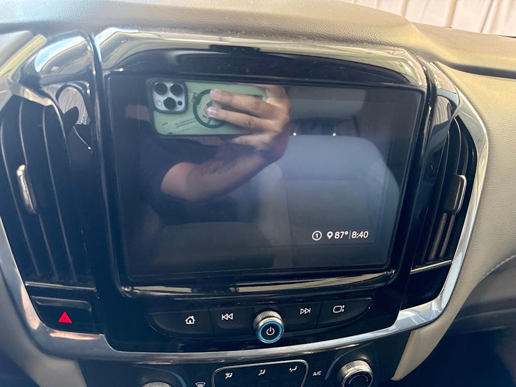 Thumbnail: 2020 Chevrolet Traverse - 12
