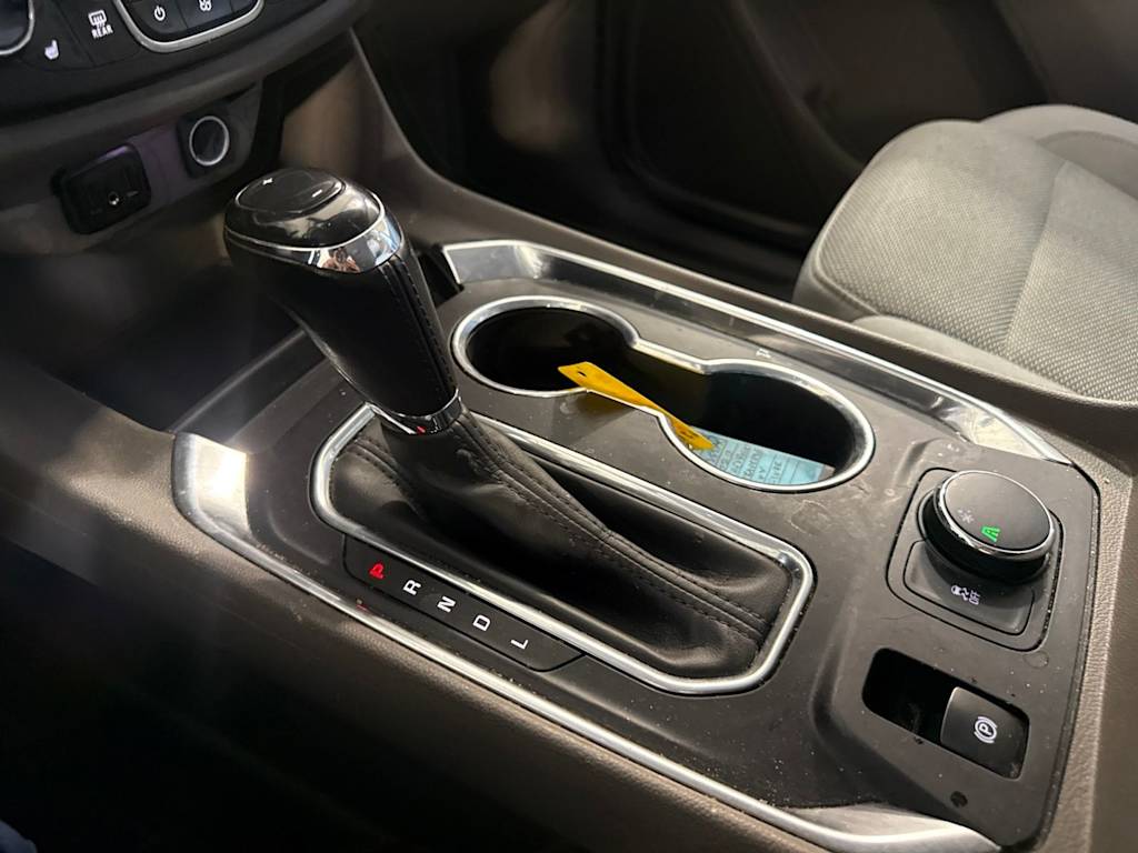 Thumbnail: 2020 Chevrolet Traverse - 13