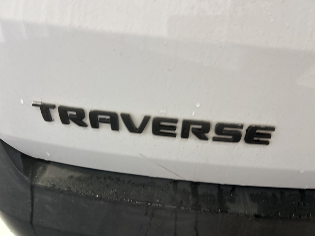 Thumbnail: 2018 Chevrolet Traverse - 22