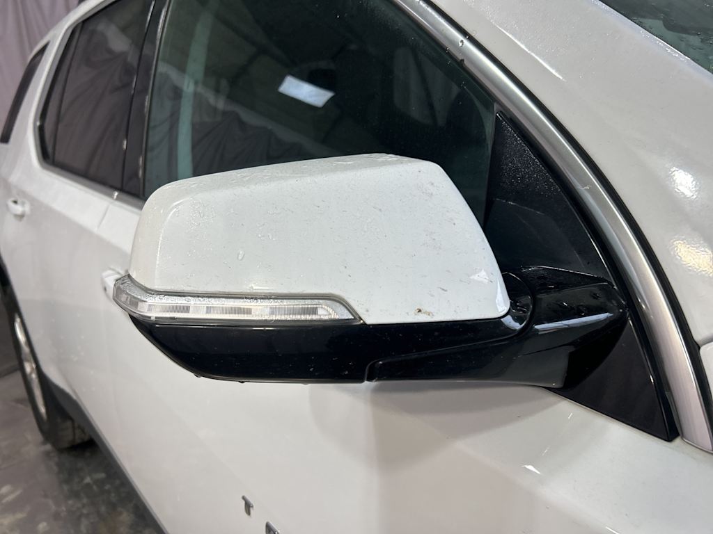 Thumbnail: 2018 Chevrolet Traverse - 15