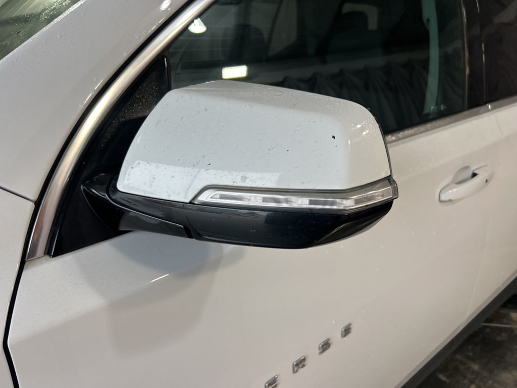 Thumbnail: 2018 Chevrolet Traverse - 25