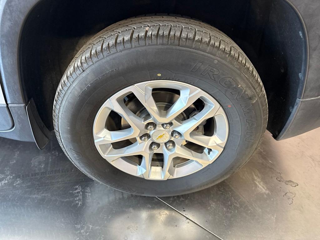 Thumbnail: 2019 Chevrolet Traverse - 5