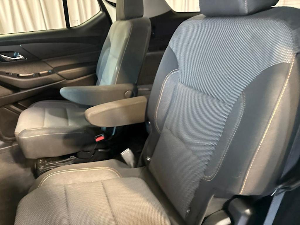 Thumbnail: 2019 Chevrolet Traverse - 6