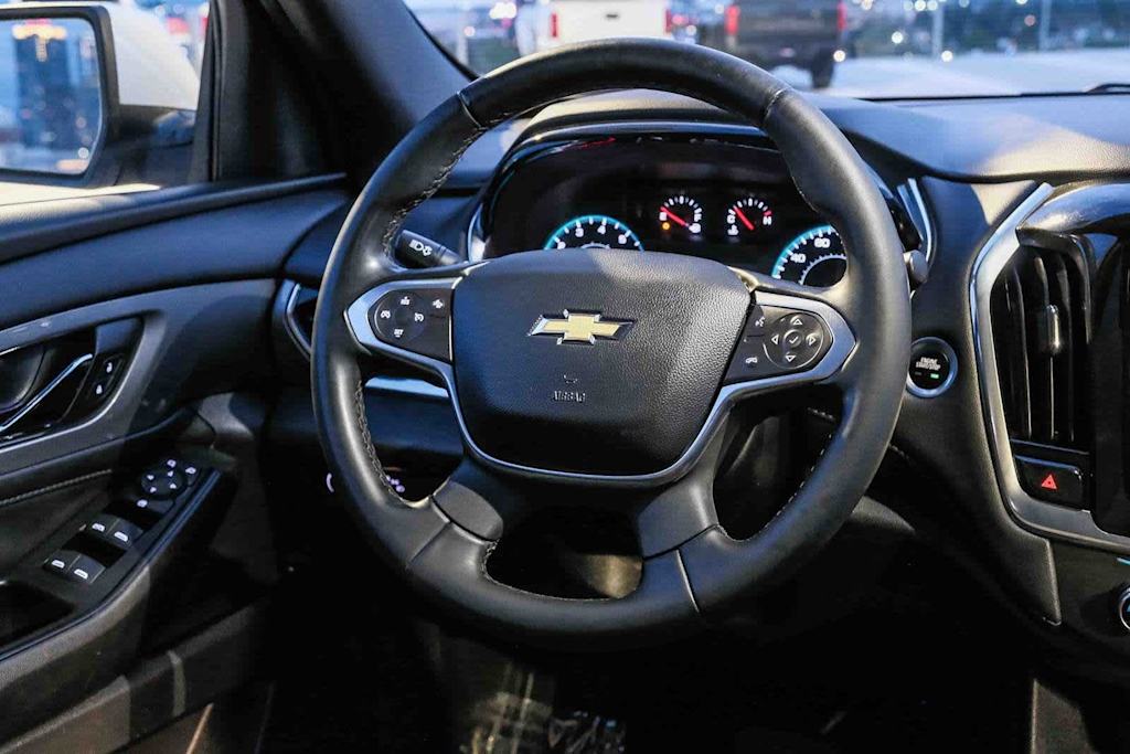 Thumbnail: 2023 Chevrolet Traverse - 8