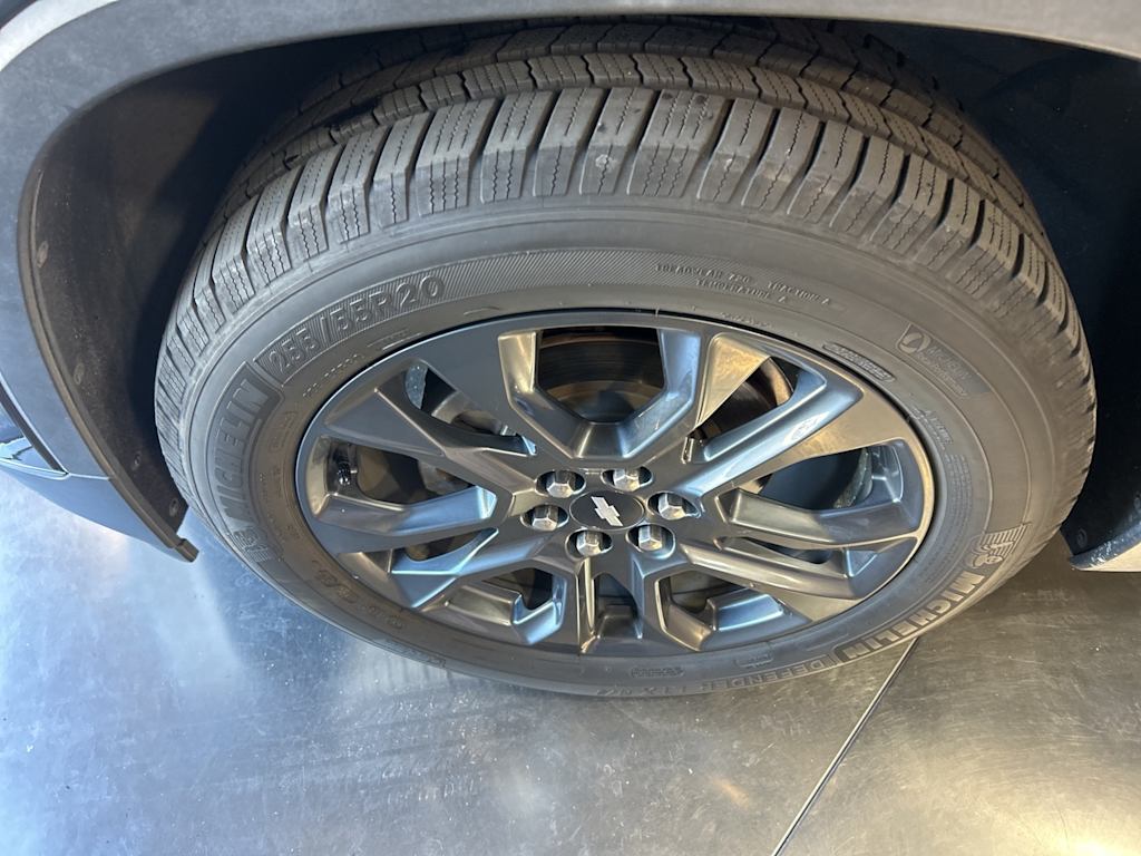 Thumbnail: 2020 Chevrolet Traverse - 26