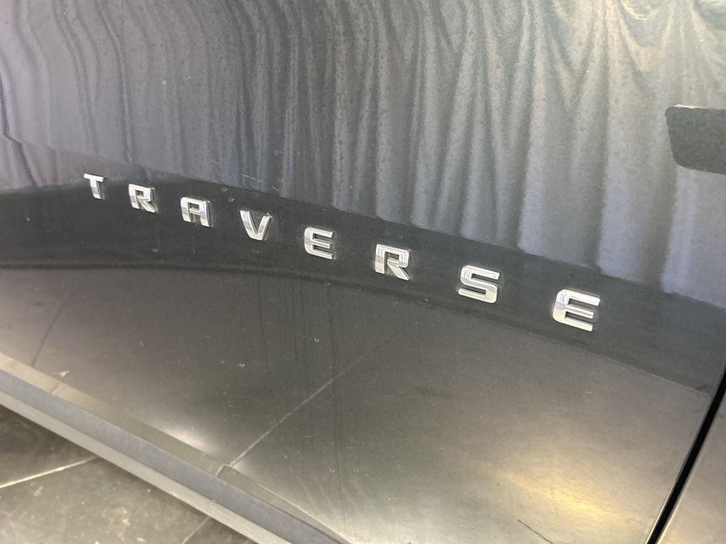 Thumbnail: 2020 Chevrolet Traverse - 16