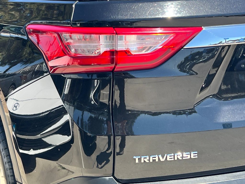 Thumbnail: 2021 Chevrolet Traverse - 31