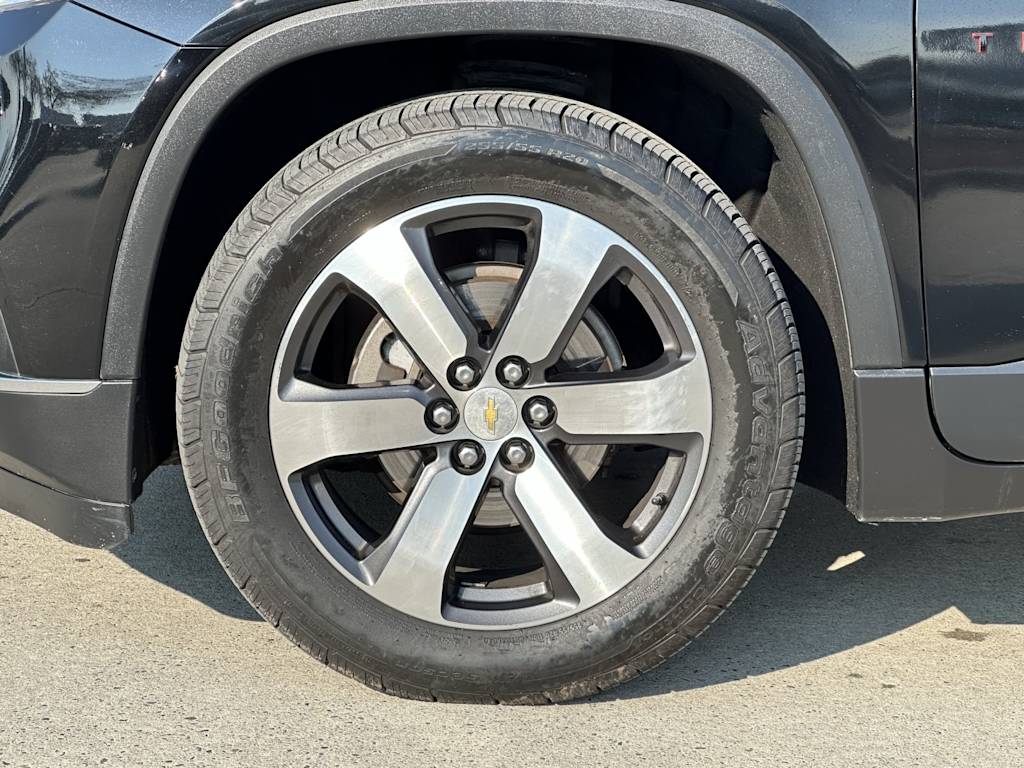 Thumbnail: 2019 Chevrolet Traverse - 8