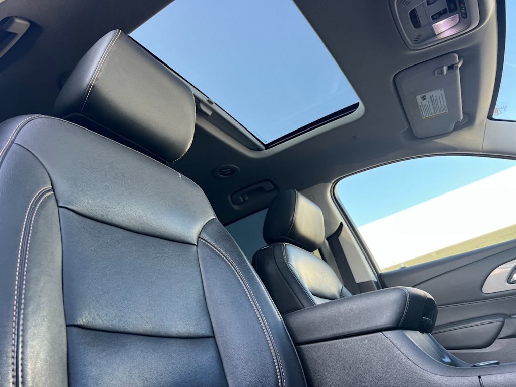 Thumbnail: 2019 Chevrolet Traverse - 25