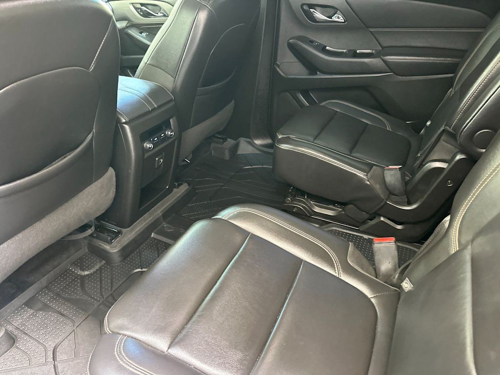 Thumbnail: 2020 Chevrolet Traverse - 11